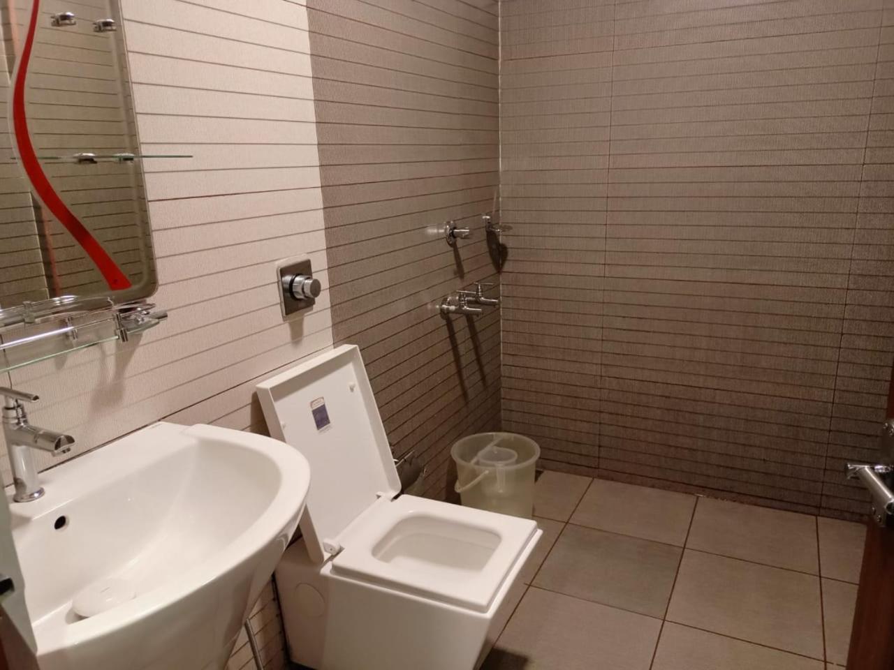 Hotelgurubhavan Munnar Dış mekan fotoğraf